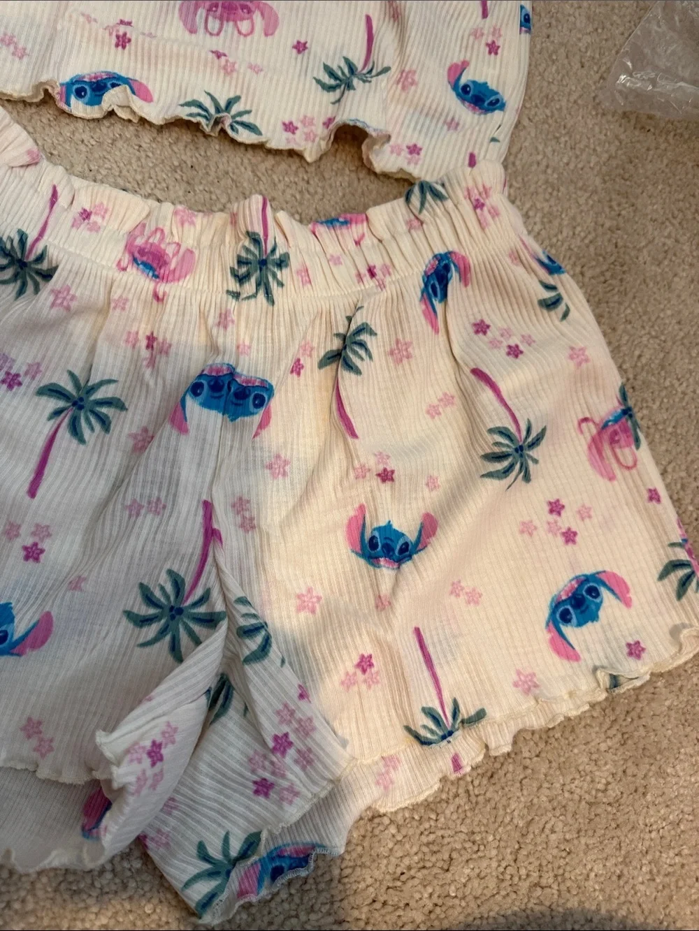 Girls Disney stitch pajamas, size 6-7 NWT Old Navy